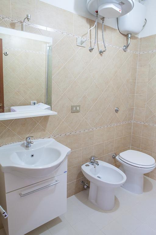 Appartement S Efisio In Centre Q4825